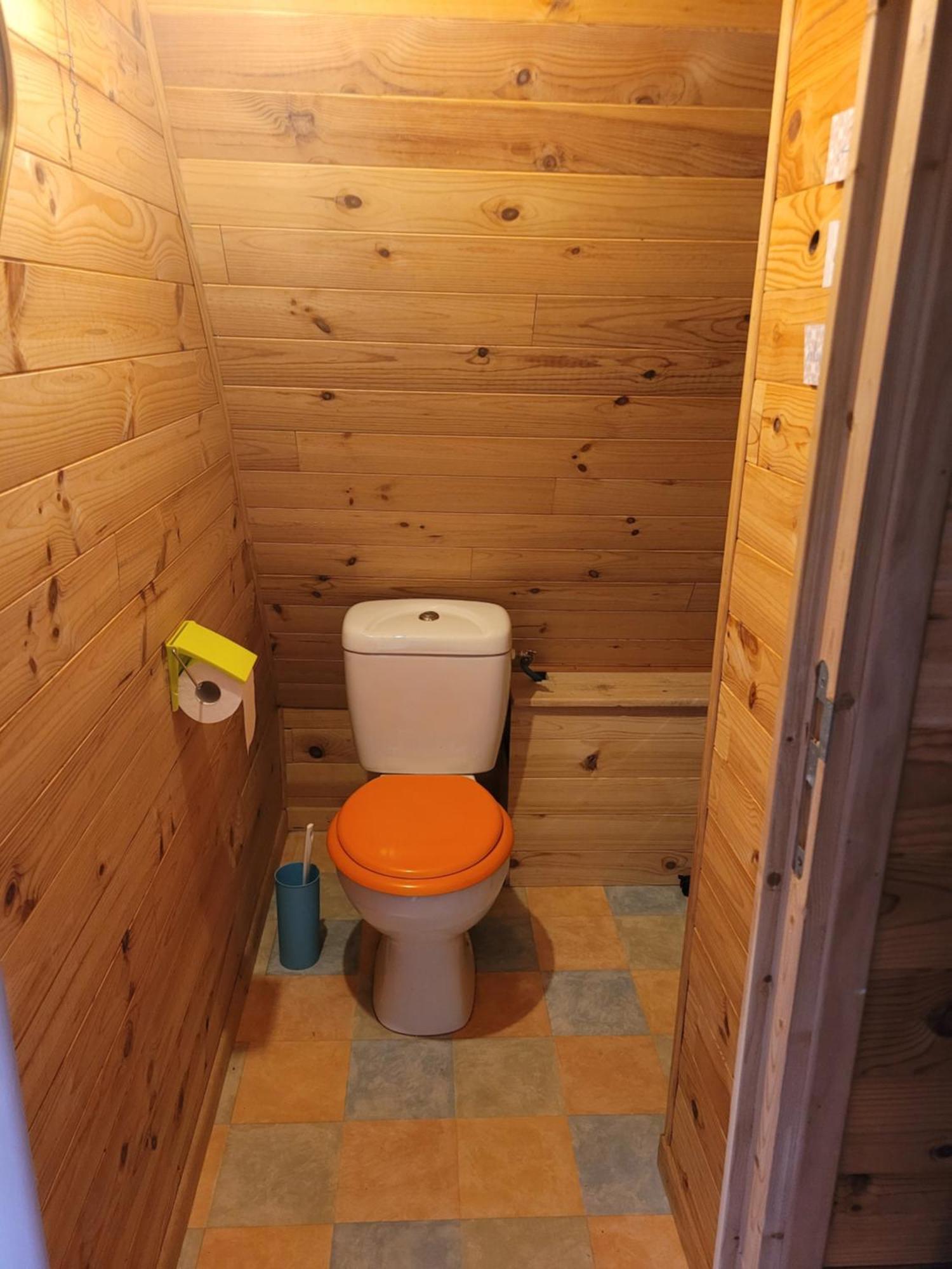 Camping Les Hirondelles Bourg-Sainte-Marie Luaran gambar